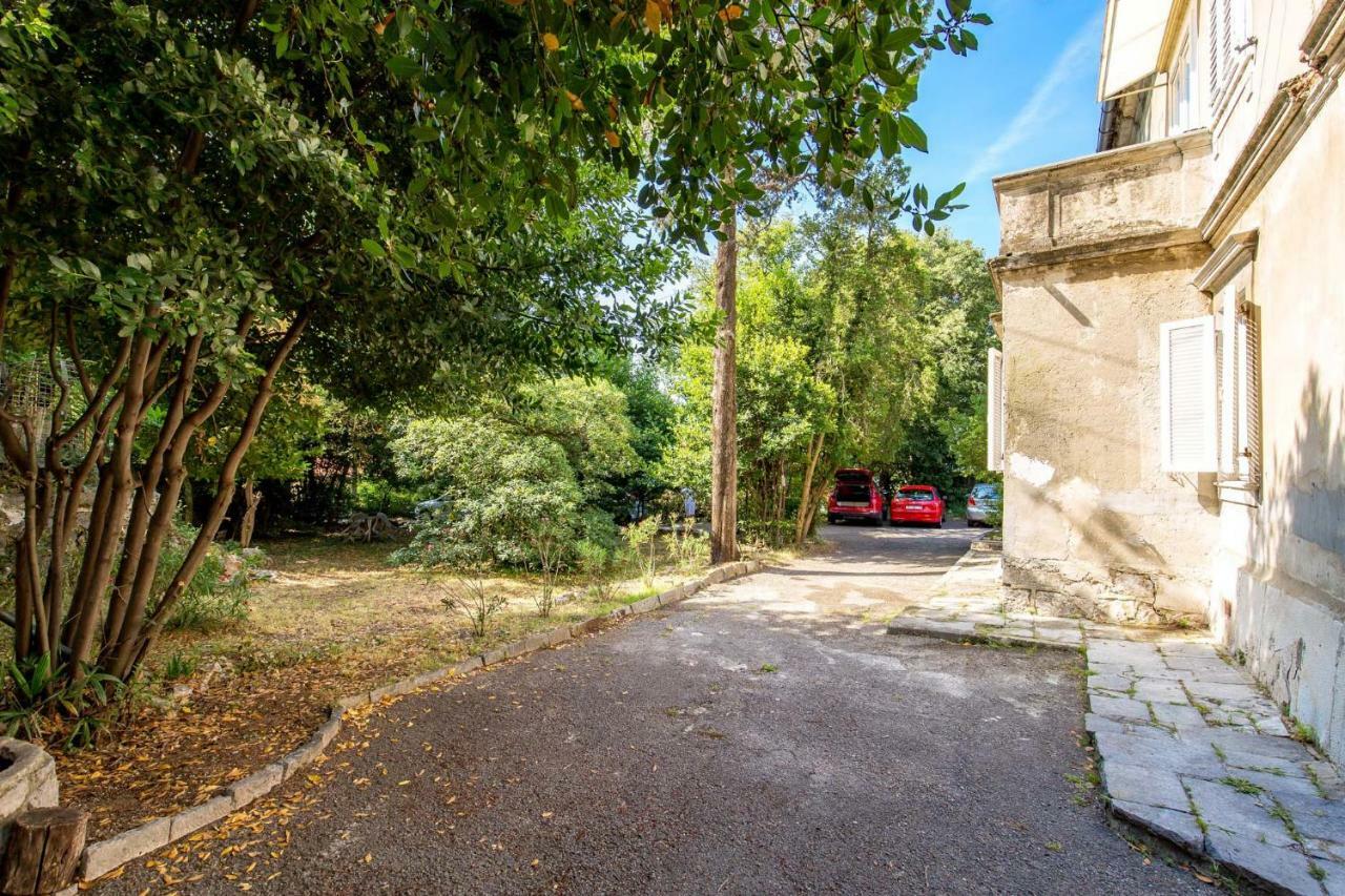 רייקה Apartman Villa Carolina מראה חיצוני תמונה