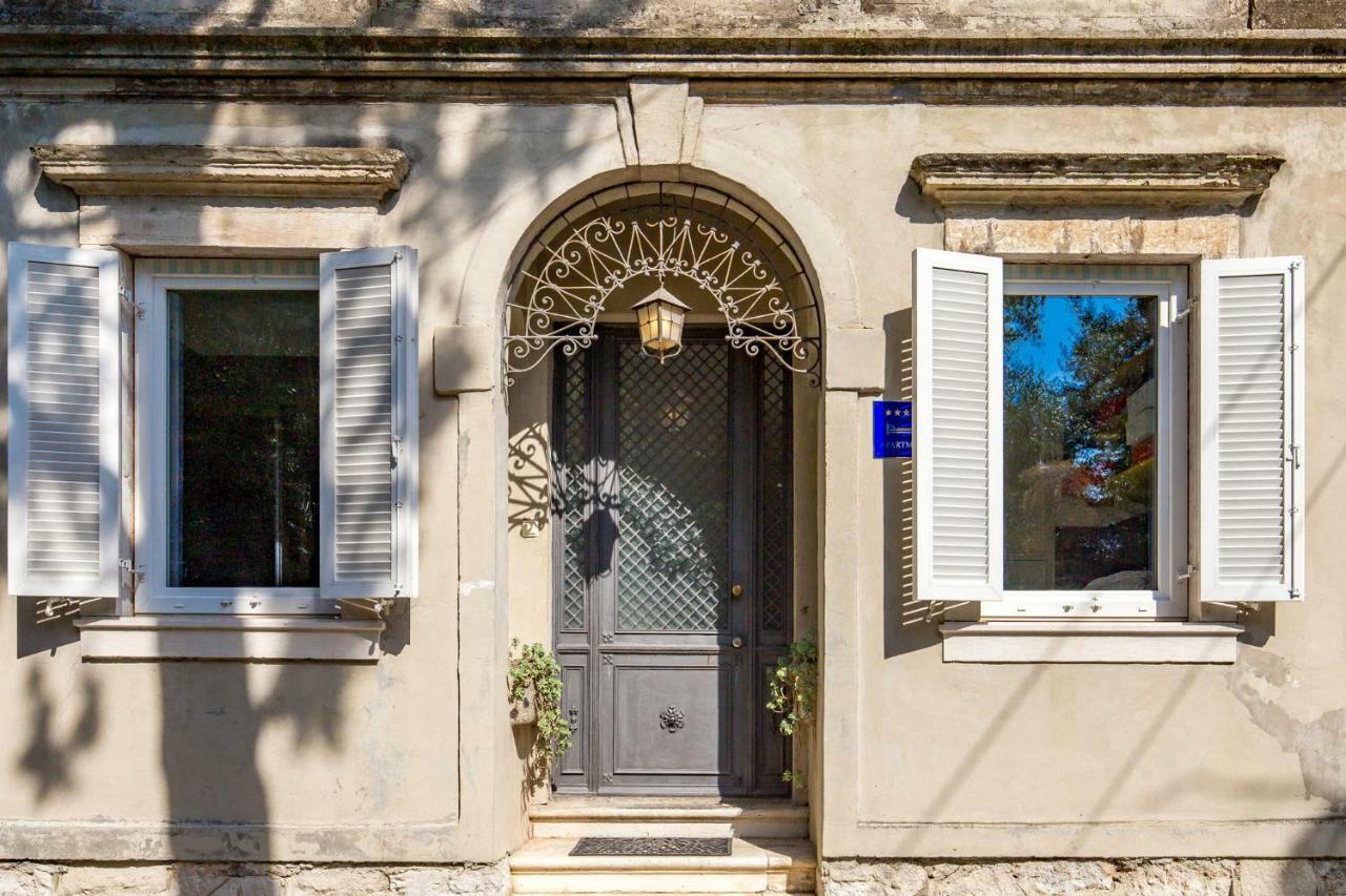 רייקה Apartman Villa Carolina מראה חיצוני תמונה