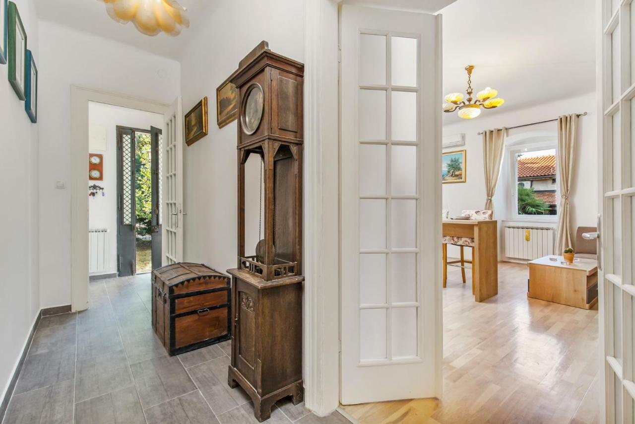רייקה Apartman Villa Carolina מראה חיצוני תמונה